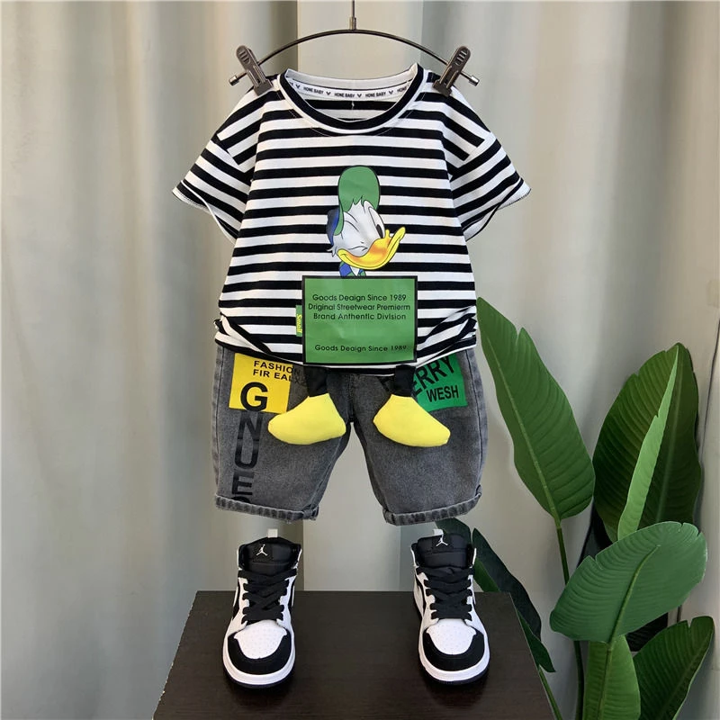 男童夏季套装2025新款洋气男孩网红炸街衣服儿童宝宝潮牌短袖夏装