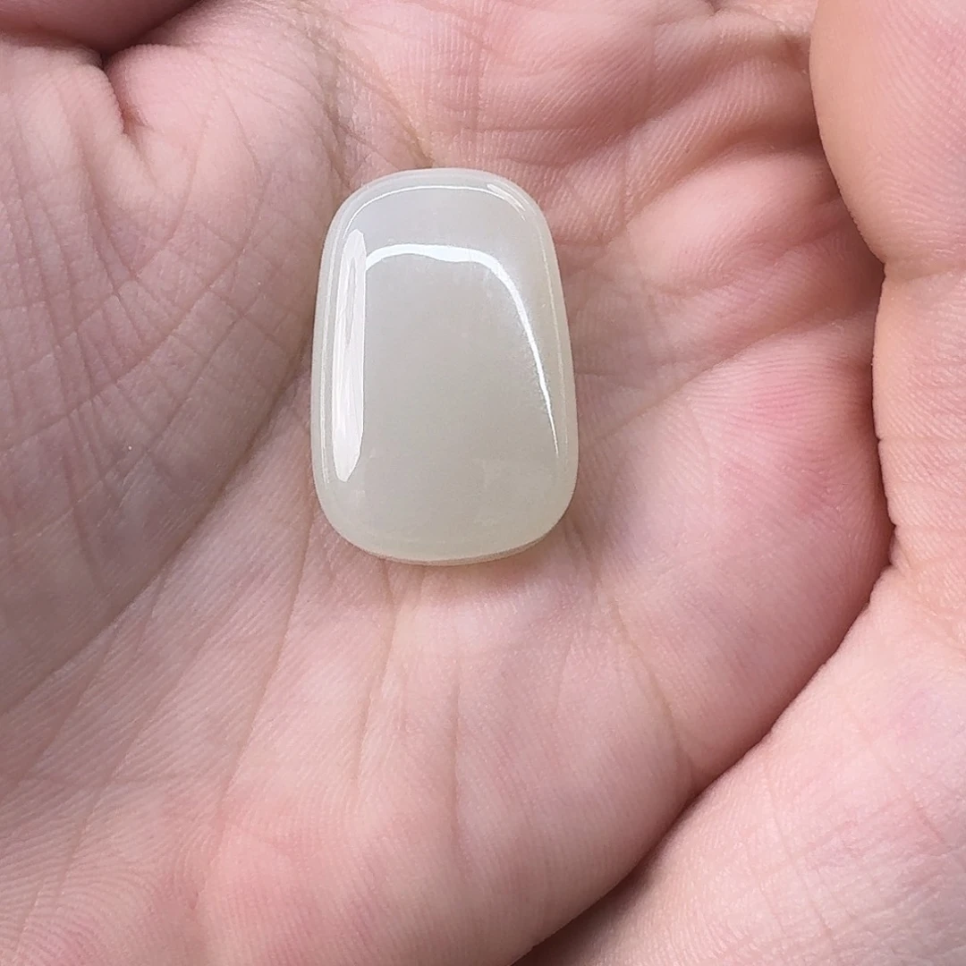 颈饰未镶嵌和田玉嘴****了