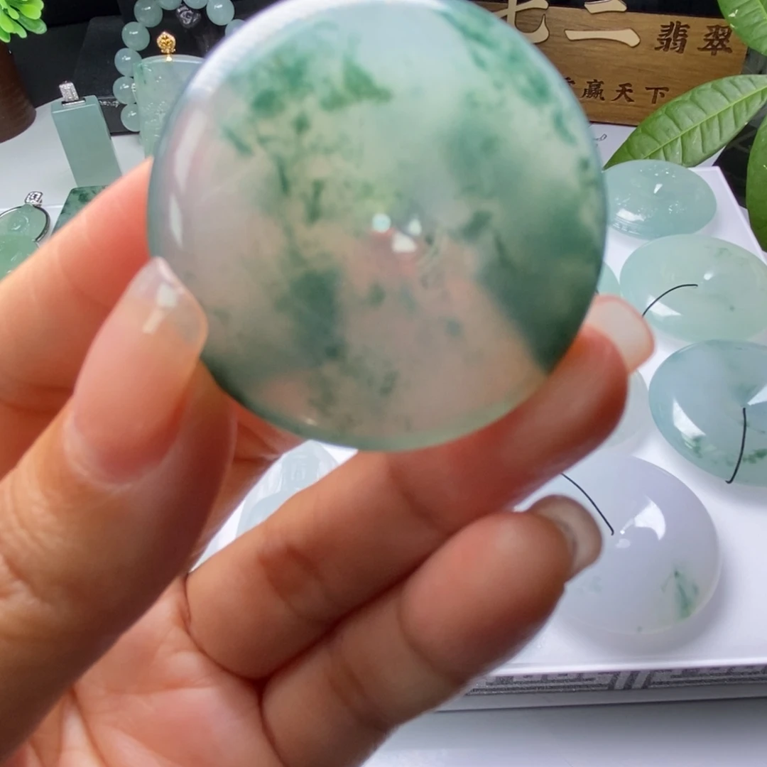 定制翡翠未镶嵌天然翡翠