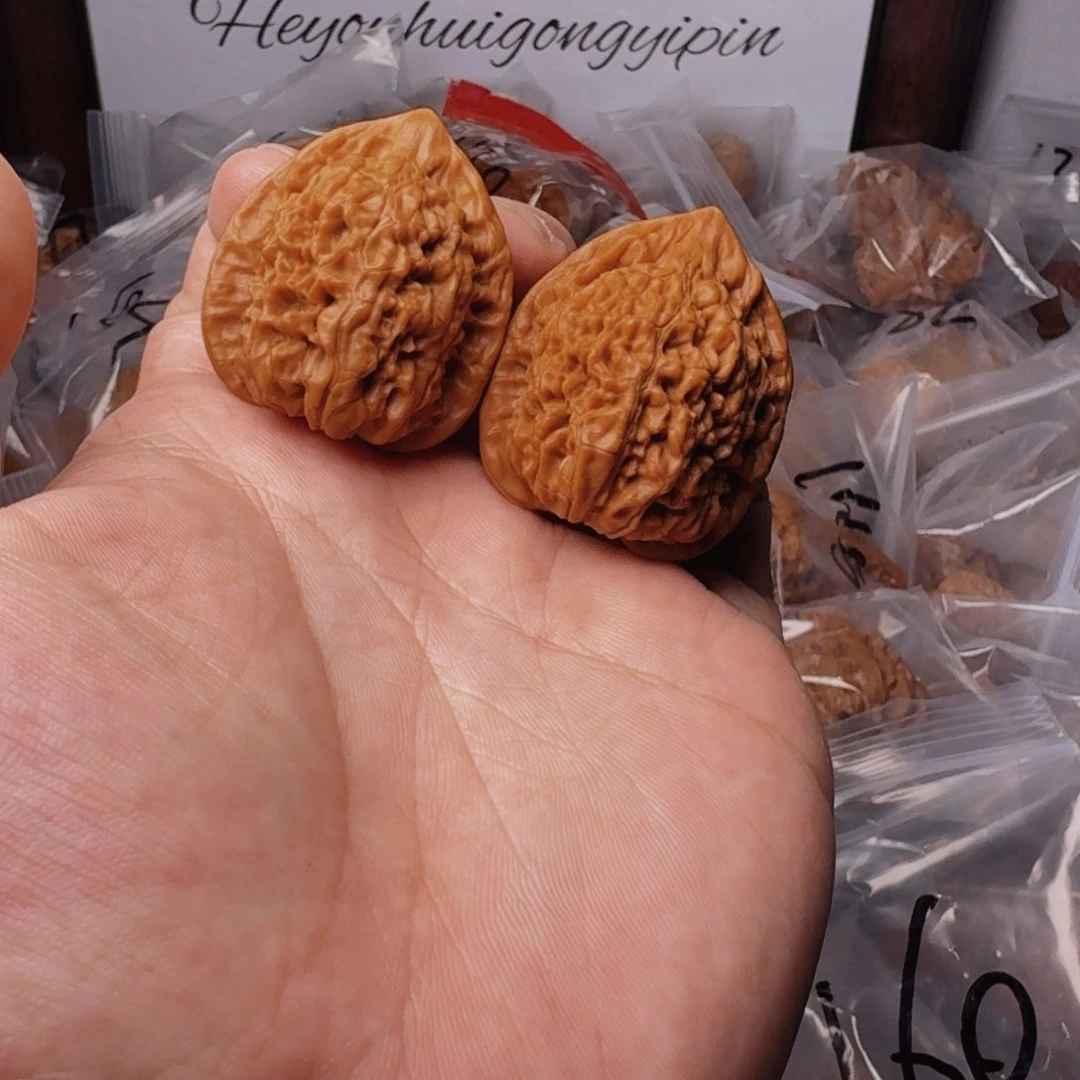 文玩核桃把件官帽手捻160