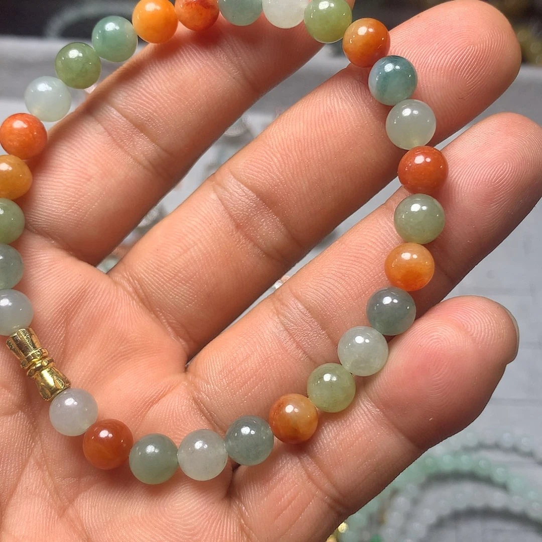 定制翡翠未镶嵌手串