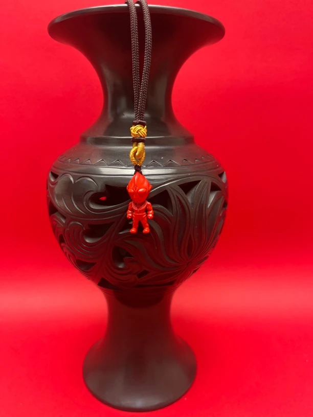 含辰砂工艺品高含量朱砂紫砂红砂奥特曼