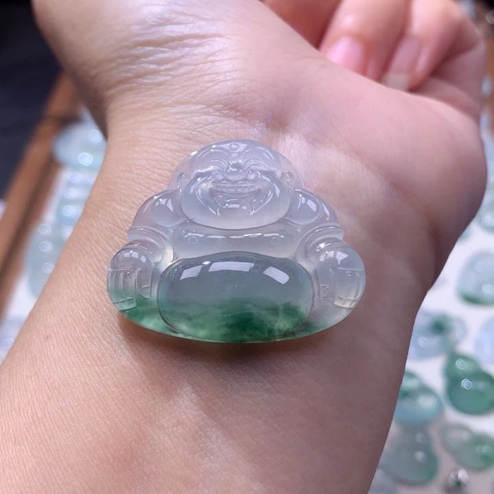 颈饰未镶嵌翡翠冰种飘花大佛公