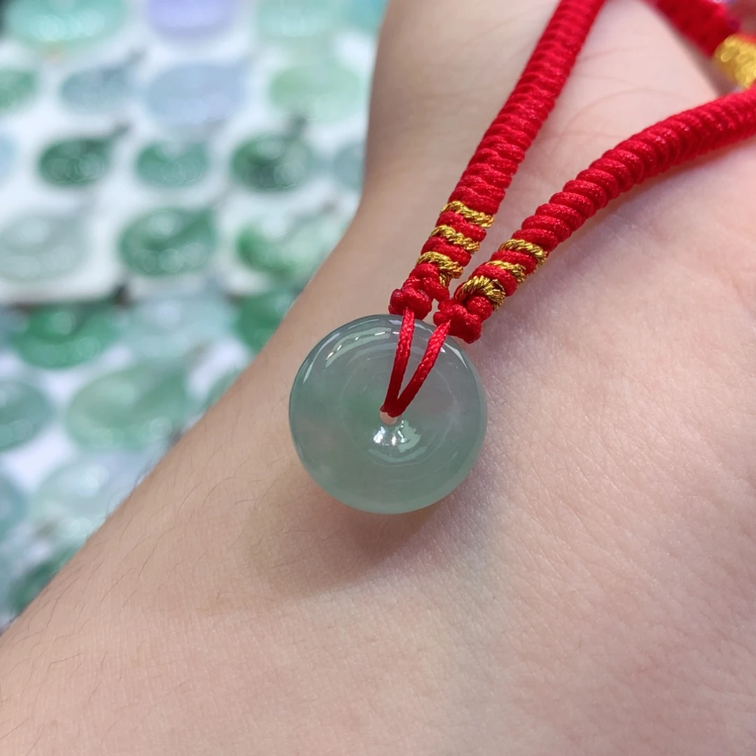 颈饰未镶嵌翡翠都*