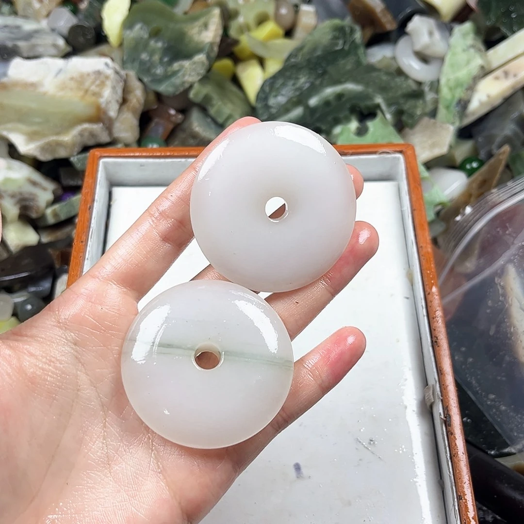 项链未镶嵌和田玉高***人