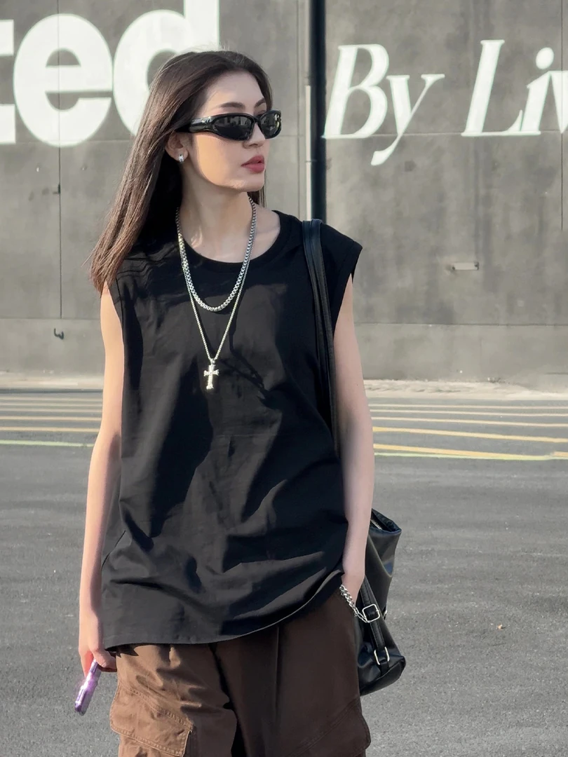 【伊千万】100%纯棉背心女2025新款慵懒风宽松百搭纯色无袖圆领T恤