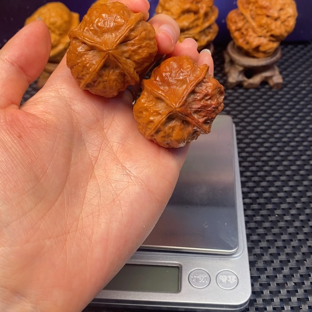 花***日把件文玩核桃福利四棱37.5