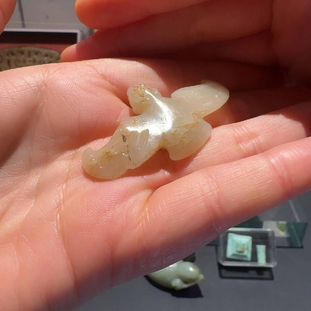 白***9和田玉未镶嵌挂件