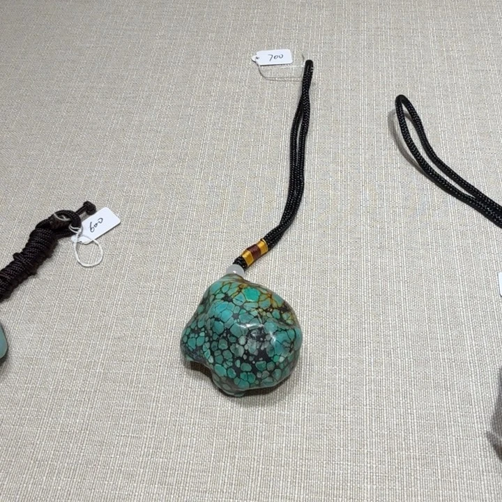 李***满石材奇石观赏石摆件