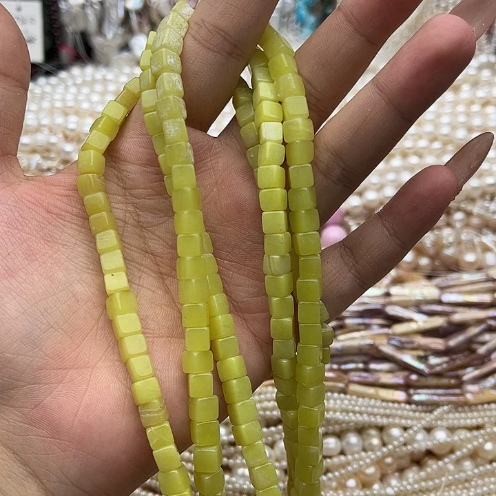 玛瑙/玉髓未镶嵌珠宝半成品一条5.5mm左右柠檬玉方糖