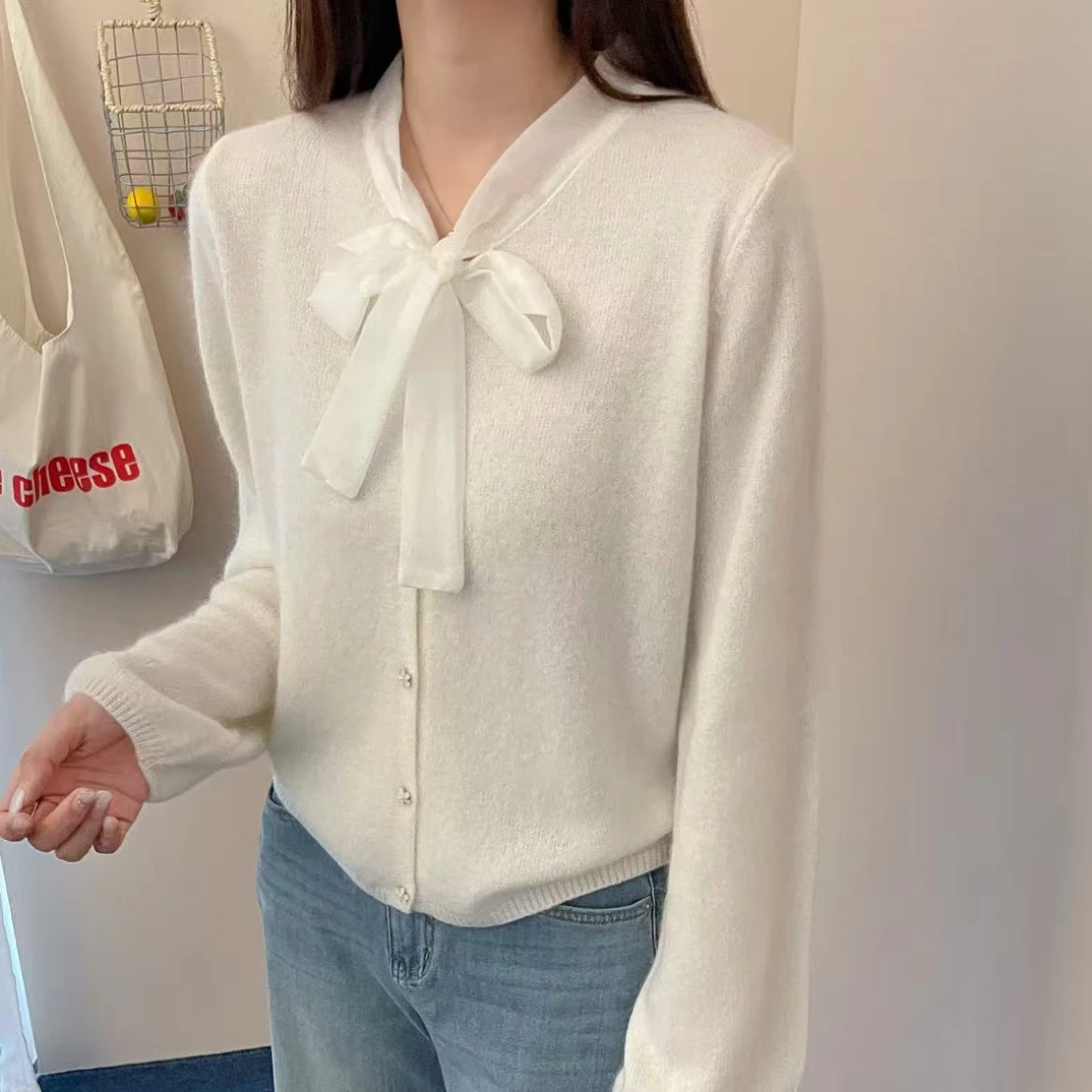 2025韩系秋季新款温柔甜美风圆领丝带蝴蝶结时尚百搭好看针织开衫