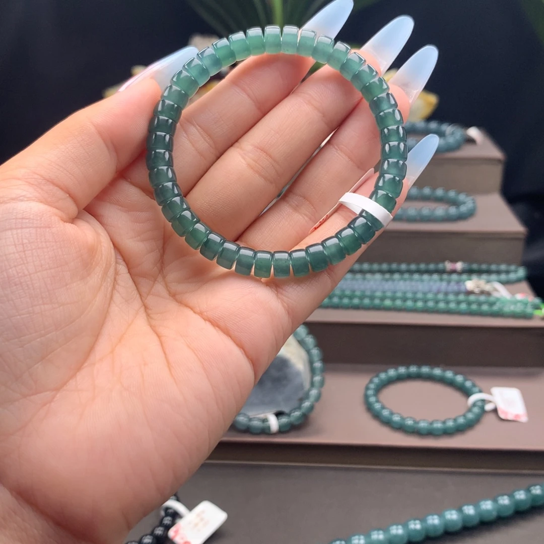 就***啊翡翠未镶嵌手串卡7X4mm药片