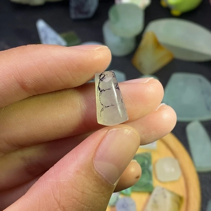 未镶嵌定制翡翠翡翠