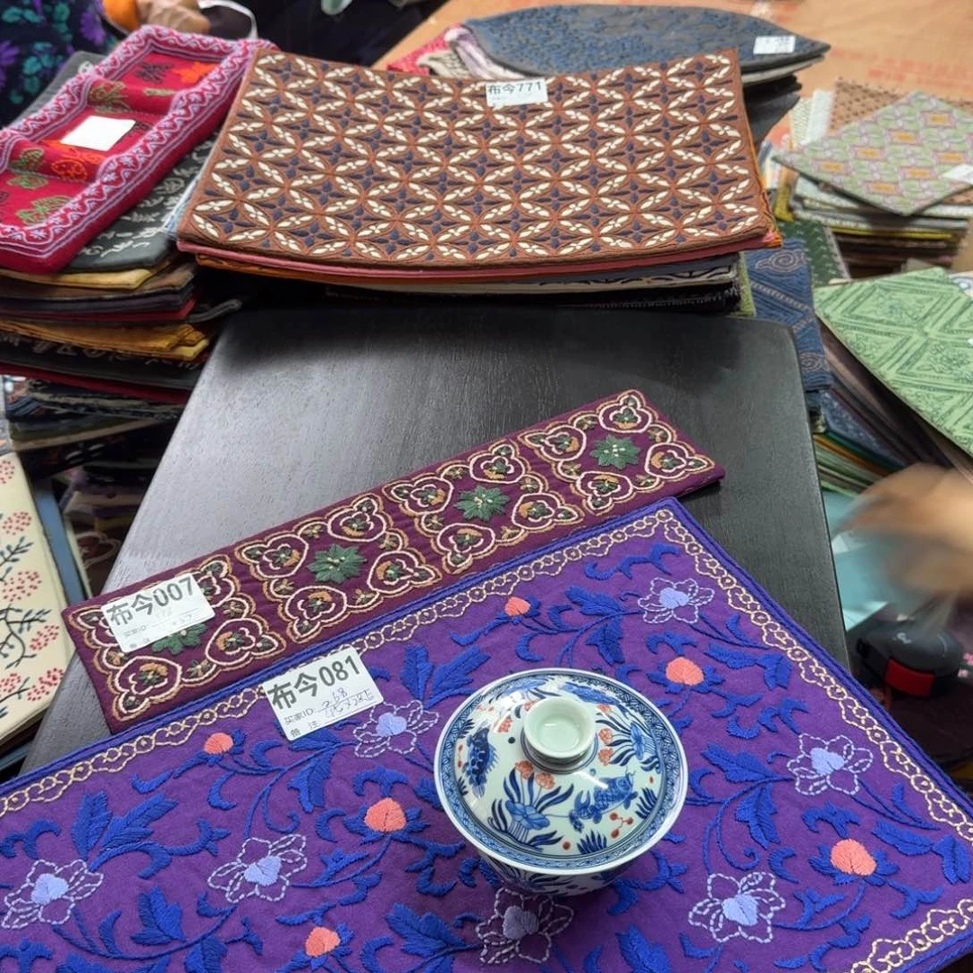 棉081缠枝连紫色系一张