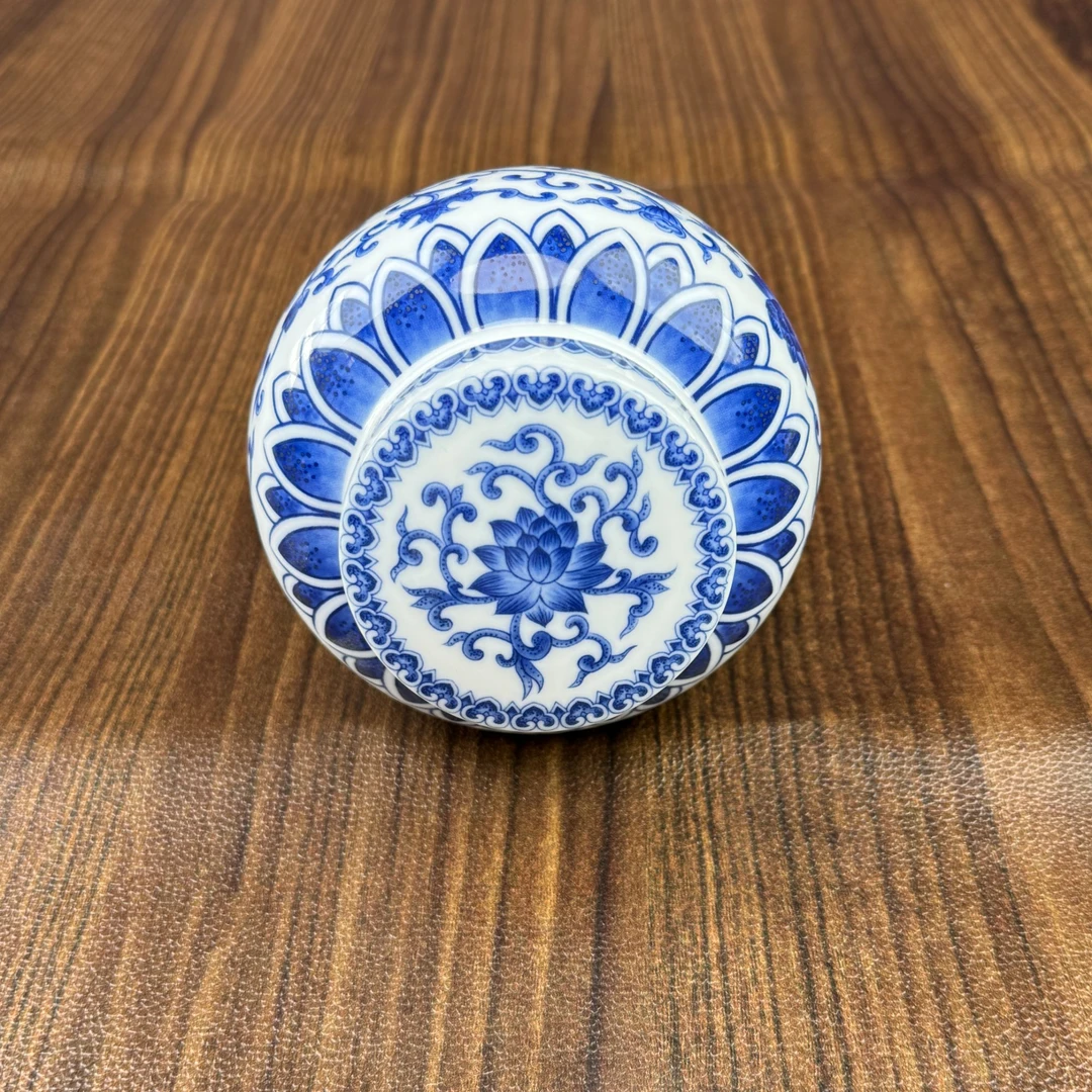 花枝招展花瓣口茶叶罐G58