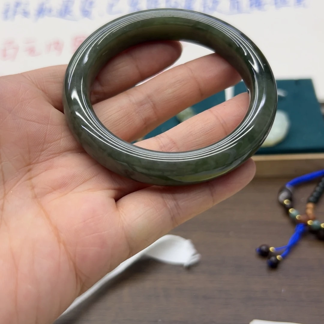 和田玉未镶嵌手镯57圈围236