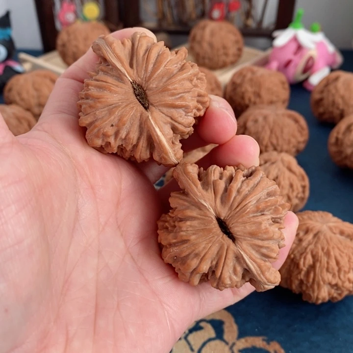 文玩核桃把件四座楼45