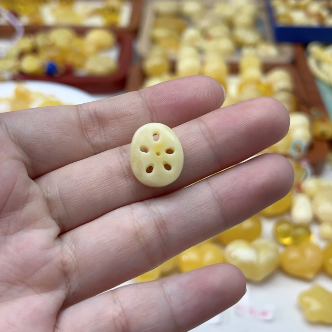 【闪购商品】未镶嵌蜜蜡裸石配饰