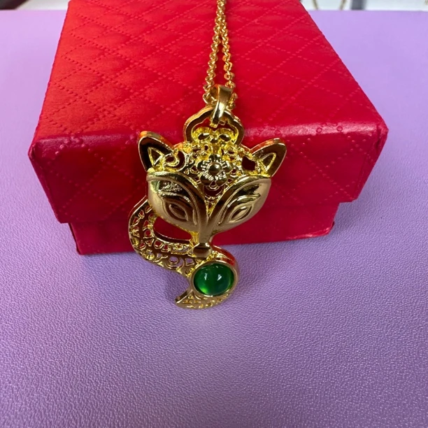 时尚百搭原创设计高级定制玛瑙狐狸吊坠B27