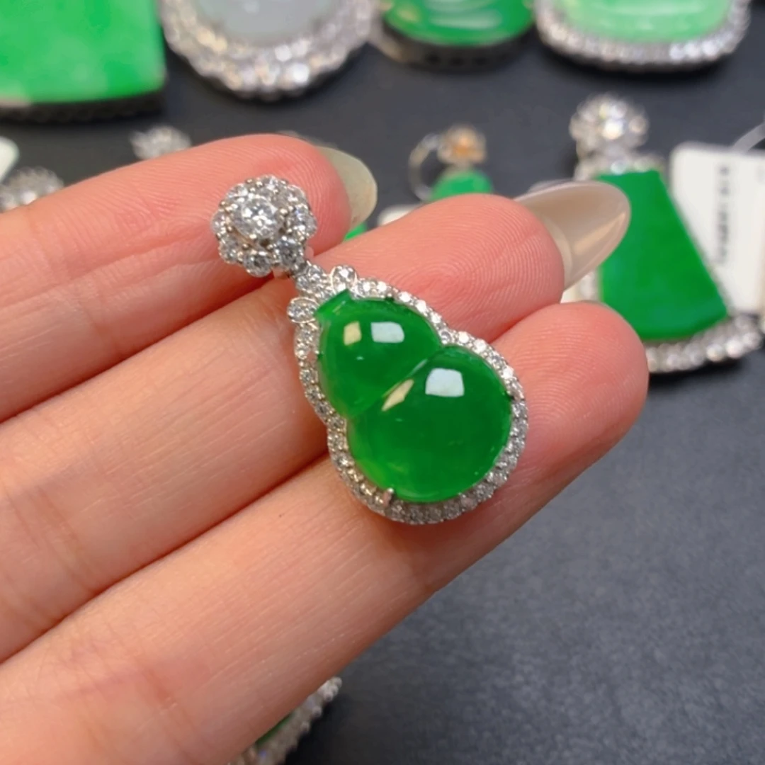 翡翠银S925镶嵌颈饰