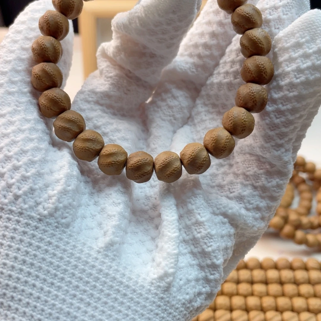 核桃全品灵蛇9/10。48.8