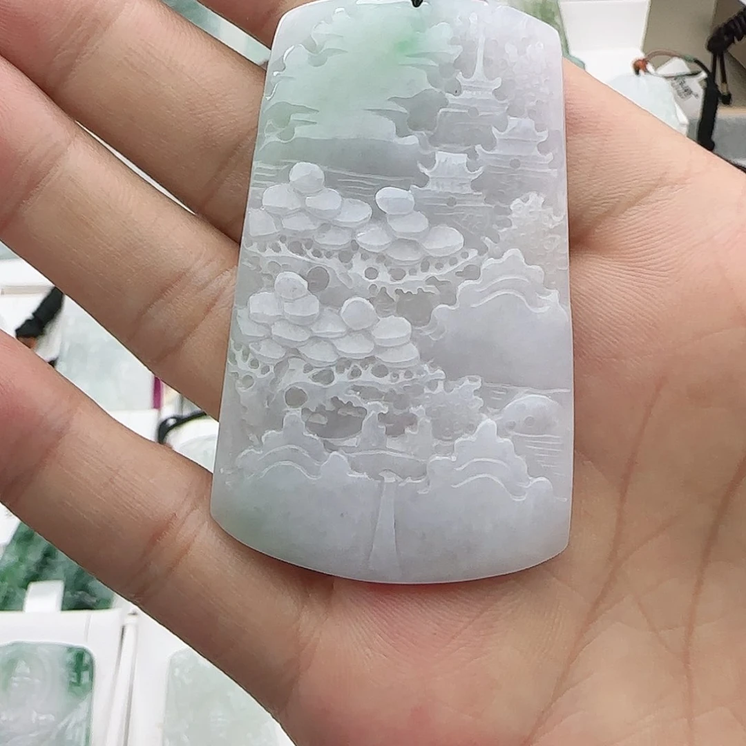 麻***哥翡翠未镶嵌颈饰翡翠