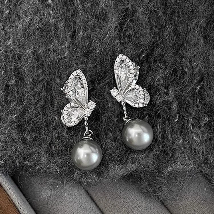 铜合金锆石耳饰 蝴蝶耳环女新款爆款耳钉秋冬高级感耳饰耳夹气质