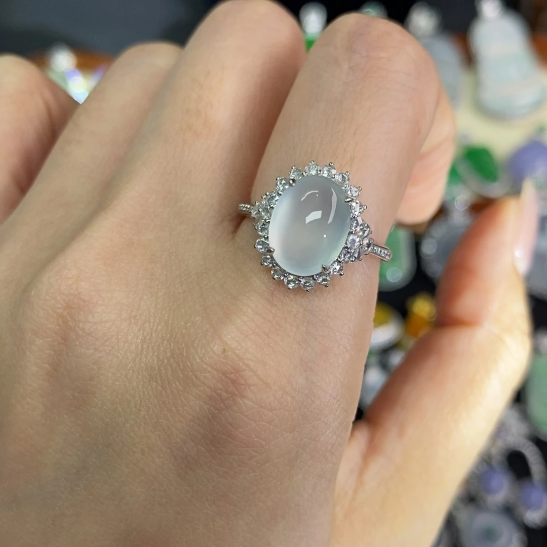 翡翠18K金镶嵌颈饰A货翡翠