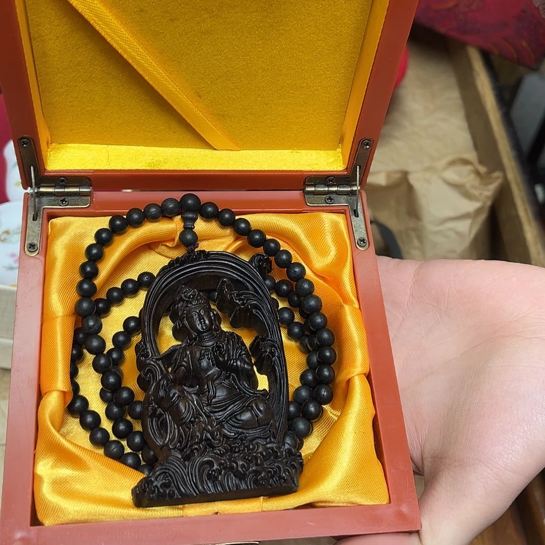 大叶紫檀（黑酸枝木类）