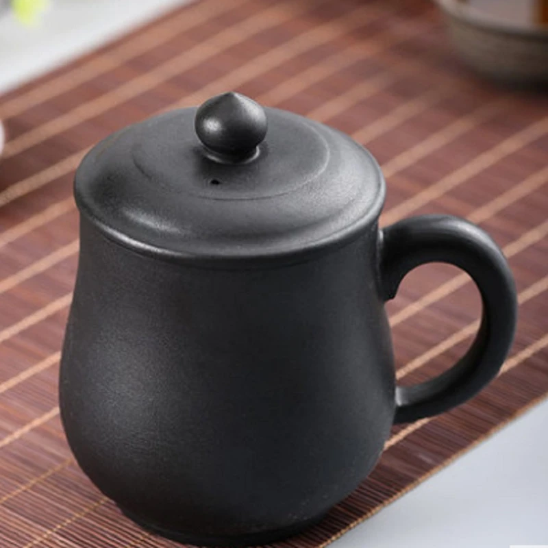 荥经朱氏砂器黑砂尖顶盖杯