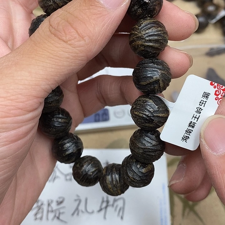 沉香沉香香囊虫漏