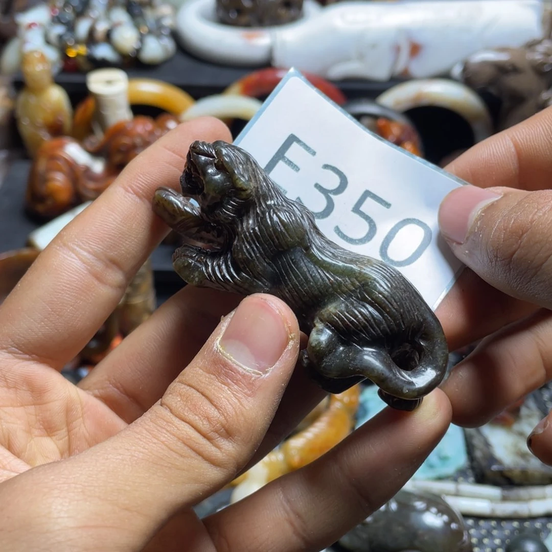 和田玉（糖玉）挂件未镶嵌