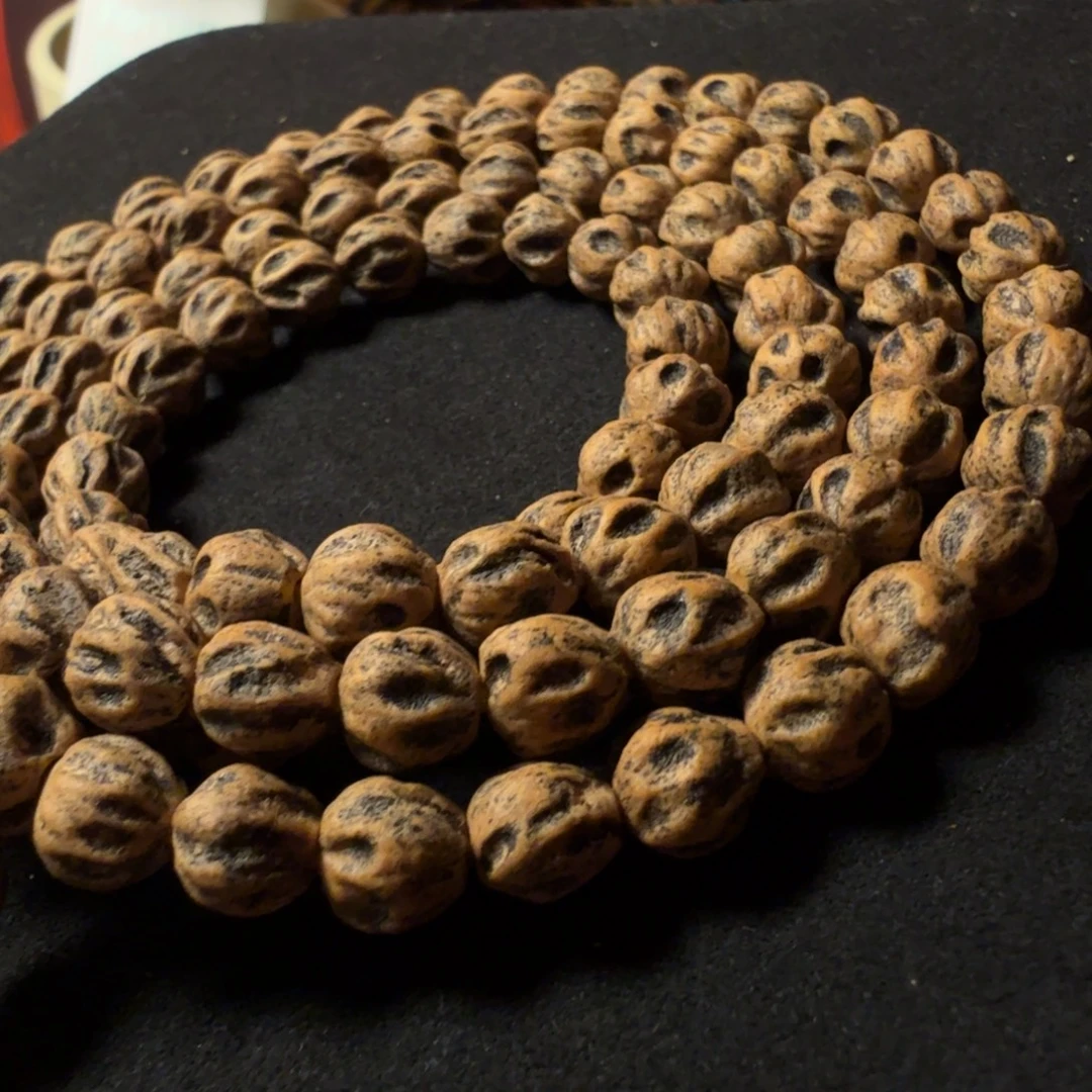 烟***渺柏香籽/百香籽吊坠