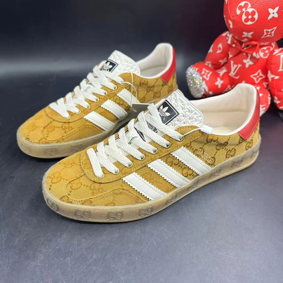 95新 GUCCI/古驰 黄色帆布老花联名三叶草休闲板鞋39码ddm2457