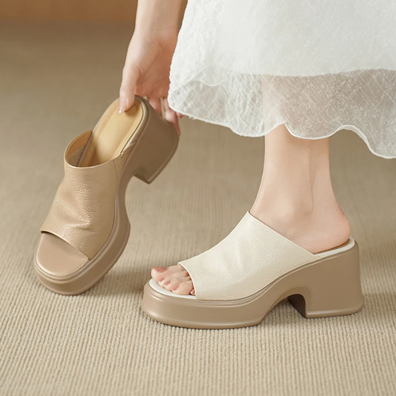 真皮凉拖气质厚底高跟鞋粗跟露趾一字拖鞋女鞋外穿防水台懒人鞋子