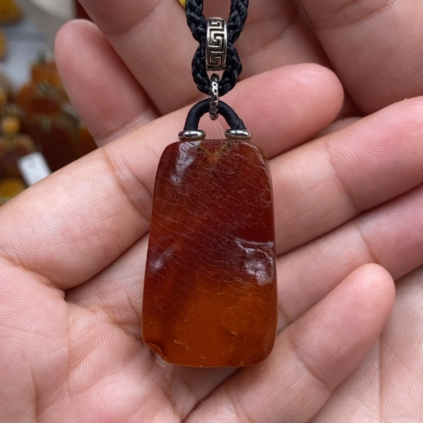 【闪购商品】琥珀颈饰未镶嵌