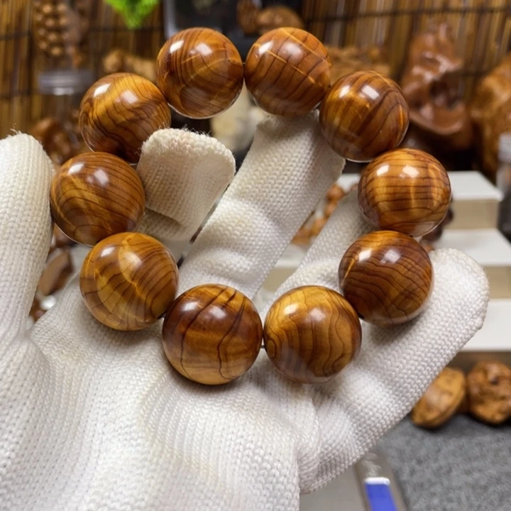 柏木（崖柏）太行崖柏2.5陈化黑油龙胆闪电