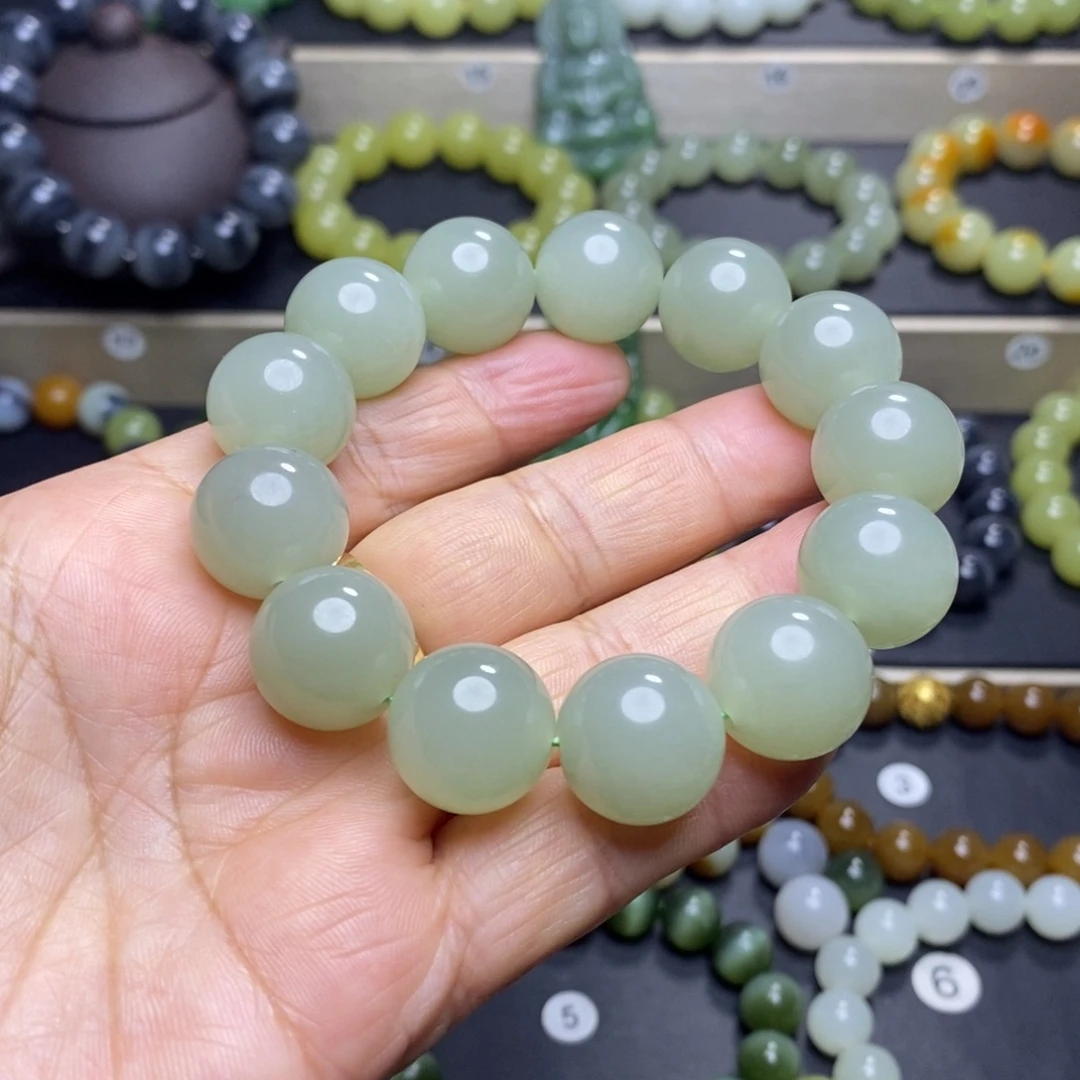 和田玉未镶嵌手串