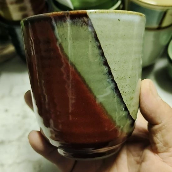 瓷片瓷器，各种摆件，瓷片，均有瑕疵。