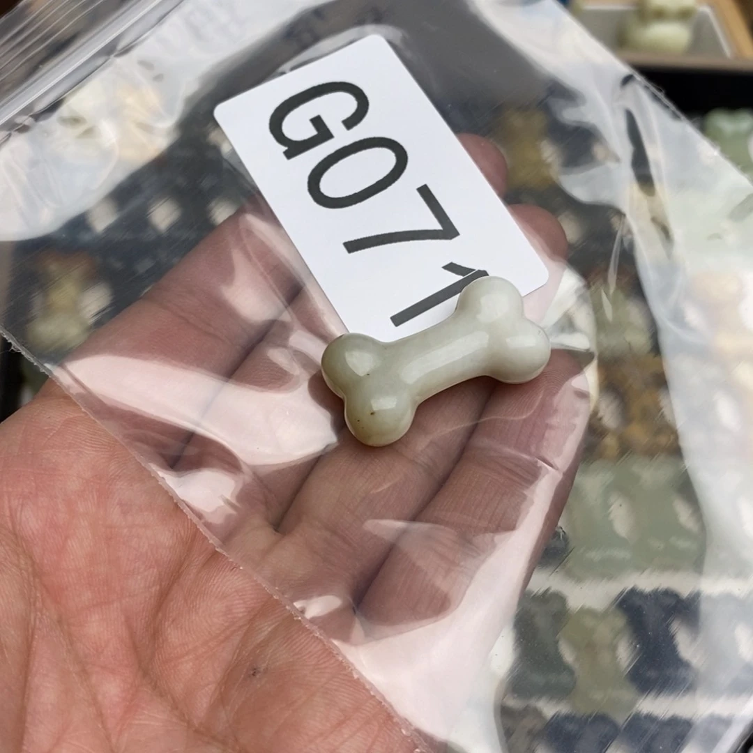岫玉天然岫玉，默认微瑕不退不换绑好发货未镶嵌