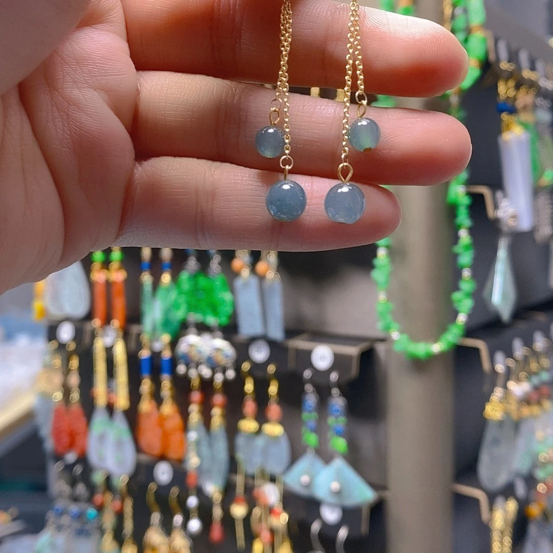 未镶嵌翡翠耳饰翡翠