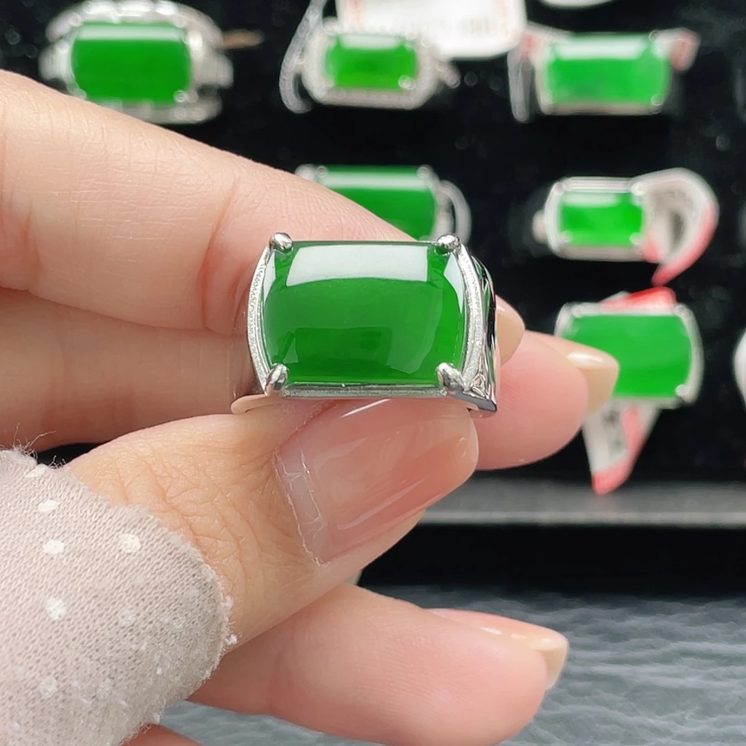 翡翠银S925镶嵌戒指天然A货翡翠没运费险4020