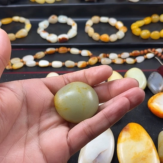 书***签和田玉未镶嵌颈饰