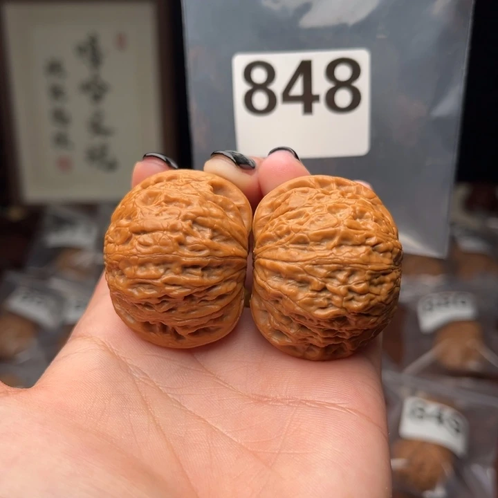 文玩核桃吊坠铁锤40