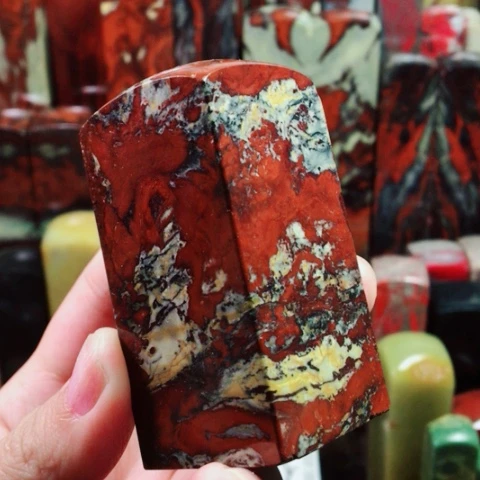 昌化石昌化巧石红砂印章