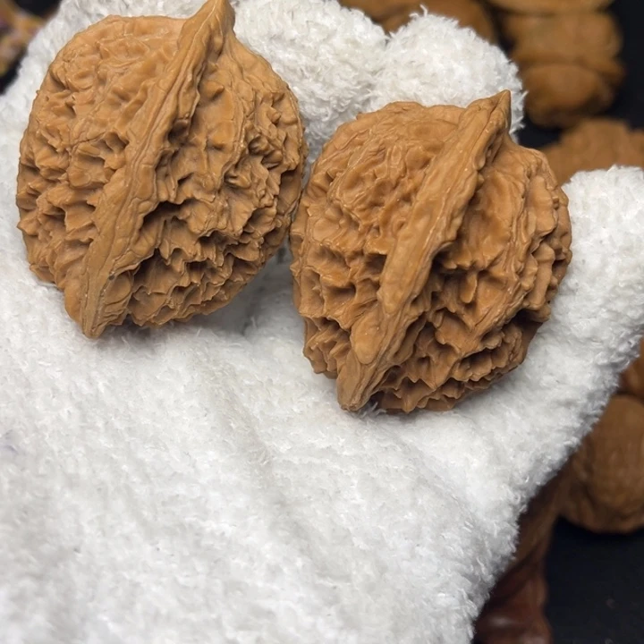 把件文玩核桃40尺【大花】