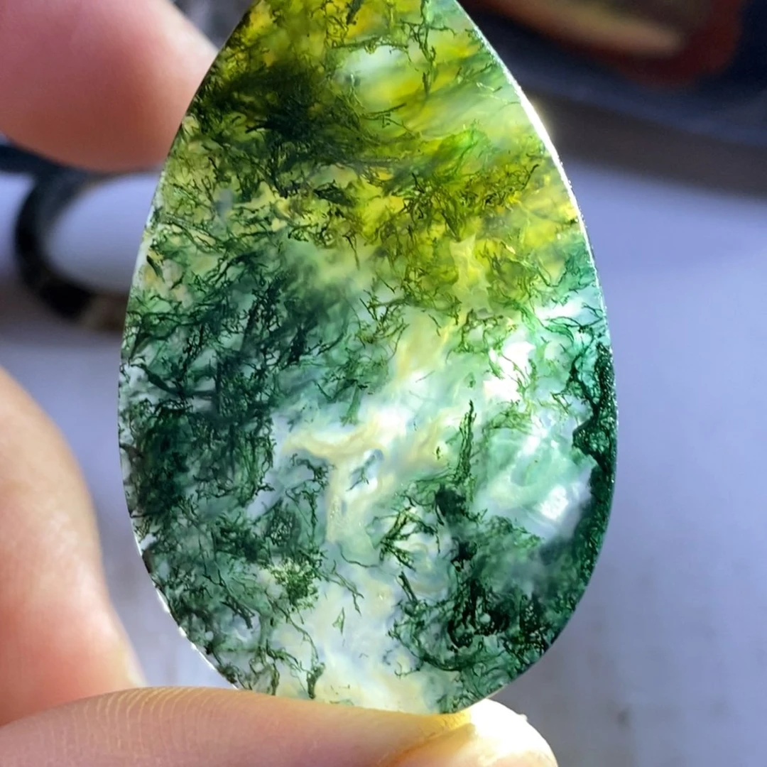 玛瑙/玉髓吊坠(赠链)未镶嵌嘻*