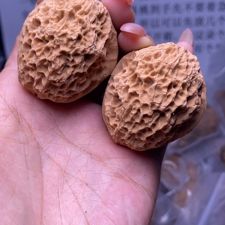 核桃云南野生铁核桃33号40mm