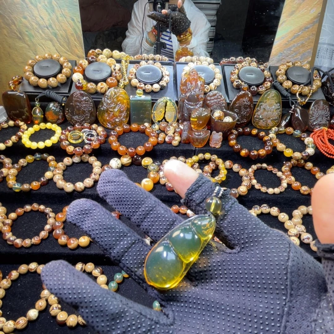 琥珀未镶嵌手串福豆