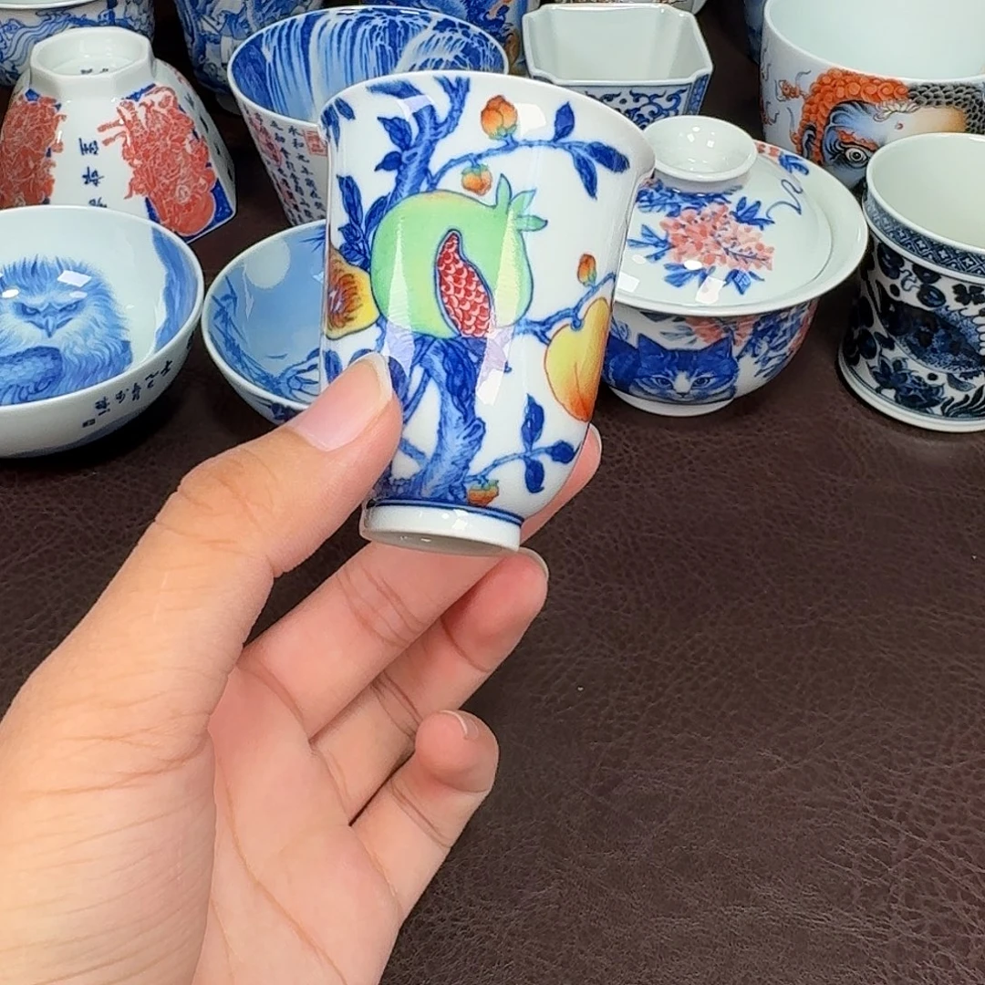 现代景德镇陶瓷杯